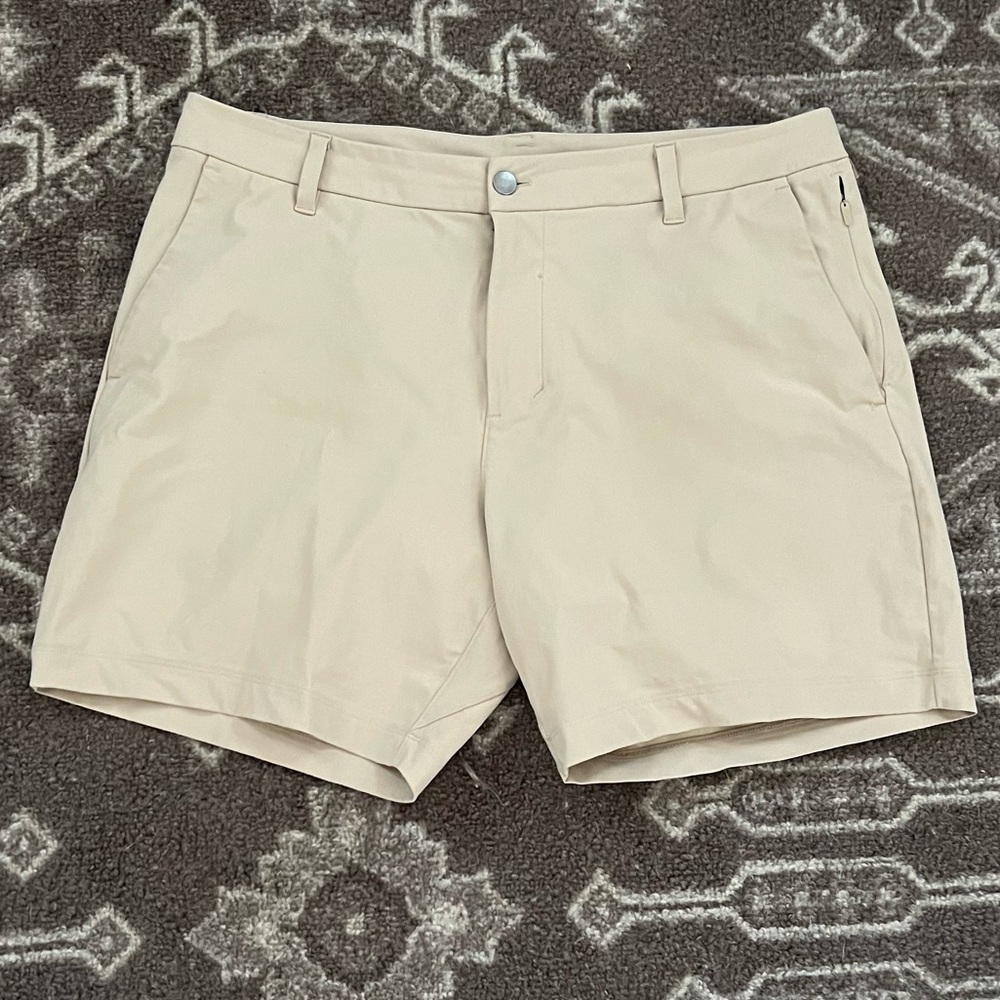 Lululemon ABC Classic-Fit Short 7” Warpstreme